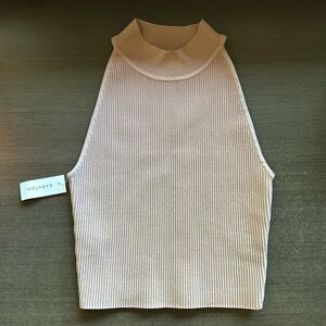 NWT Aritzia Babaton Top